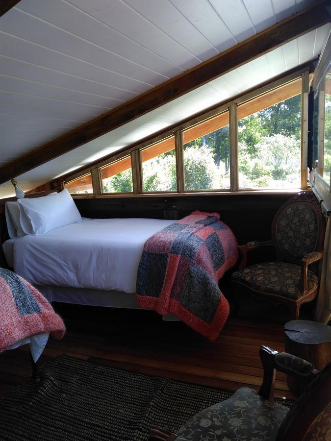 Boutique Vintage Forest Cabin สตอร์มริเวอร์ ภายนอก รูปภาพ