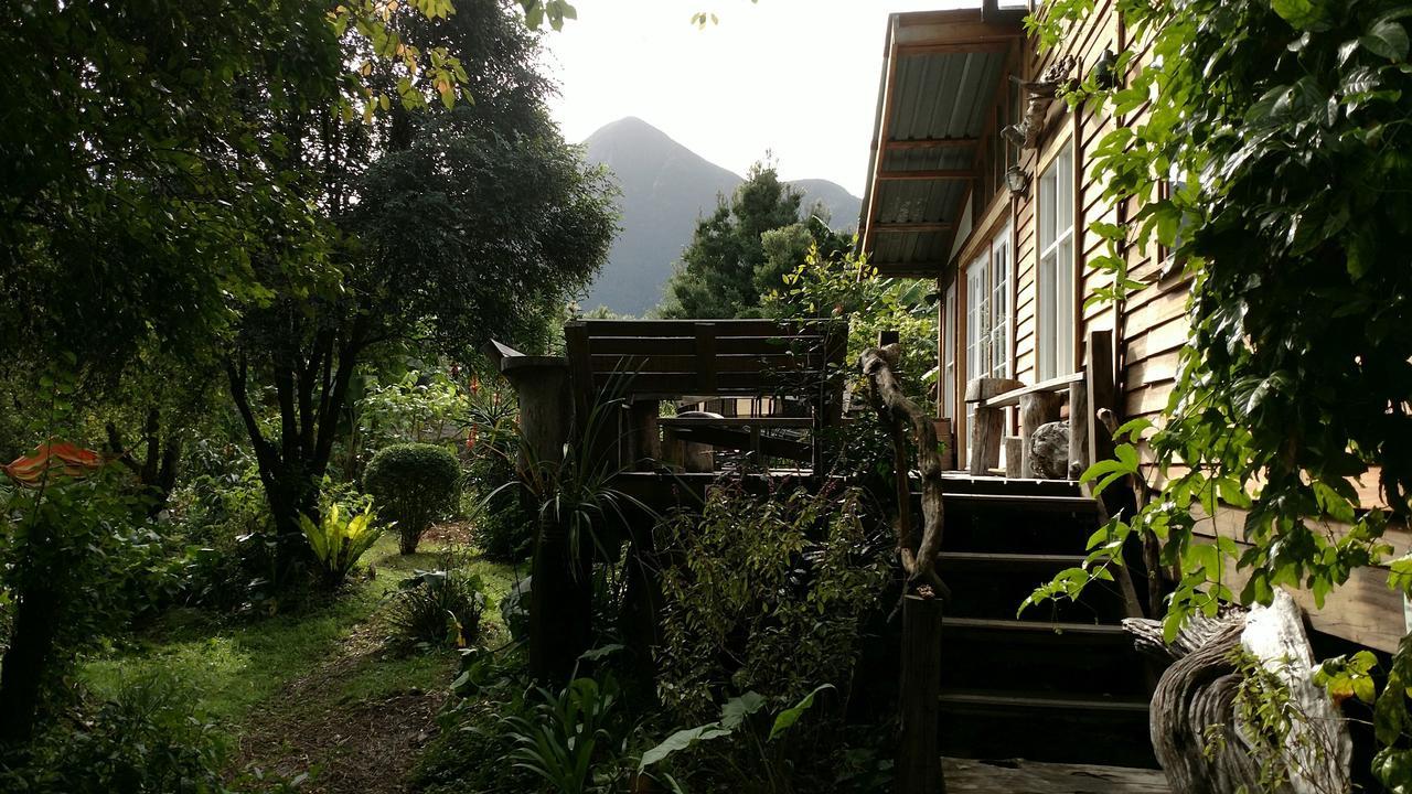 Boutique Vintage Forest Cabin สตอร์มริเวอร์ ภายนอก รูปภาพ
